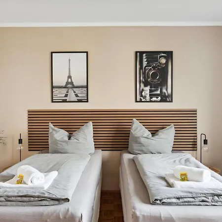 Aura - Oase#1 - 2 Zimmer, 4 Betten, Kueche, Balkon, Waschmaschine