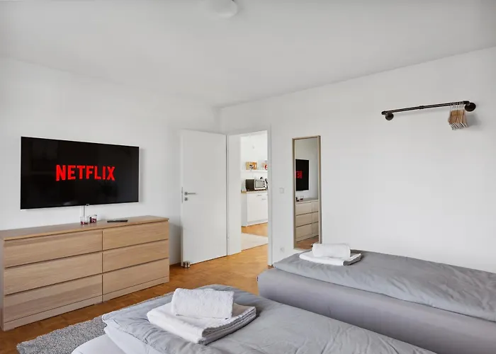 Larooms - Np61 - 2 - 4 Betten - Waschmaschine - Parkplatz - Balkon Merseburg